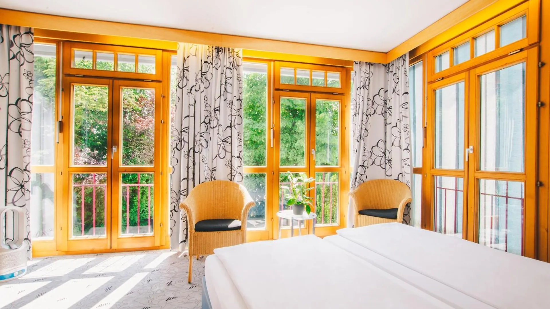 Villa Waldperlach By Blattl Münih Otel