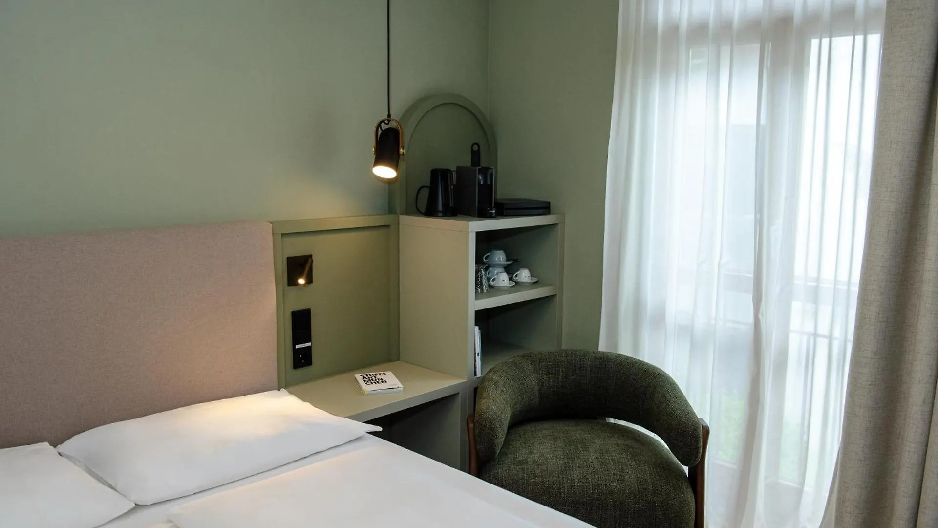 Hotel Villa Waldperlach By Blattl Munique