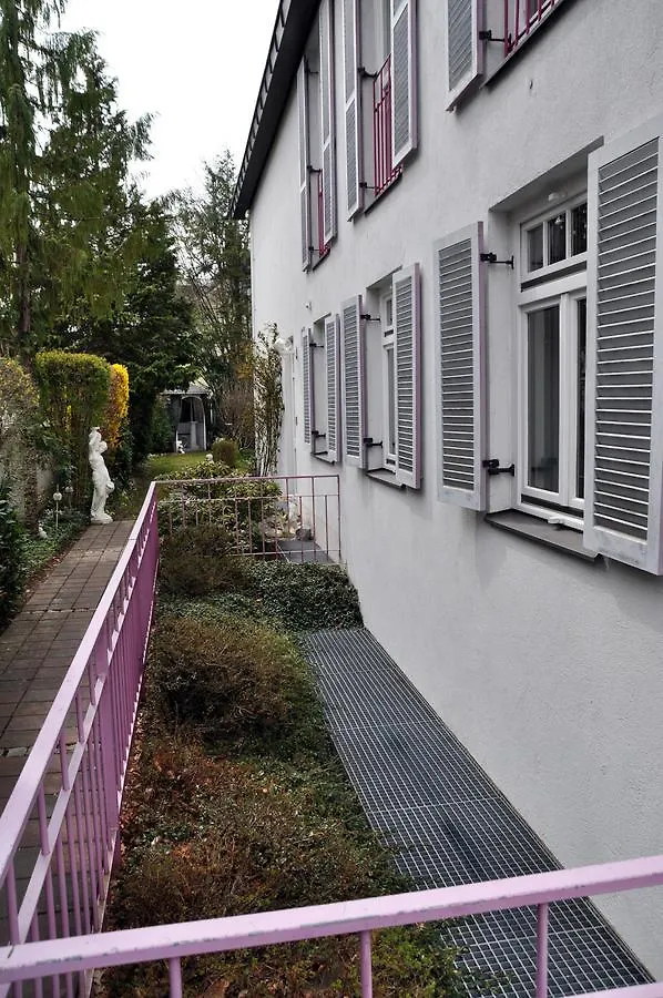 Villa Waldperlach By Blattl Monachium Hotel